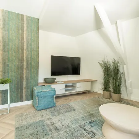 Apartman Unique Penthouse Near Center And Park