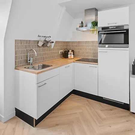 Unique Penthouse Near Center And Park *