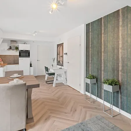 Unique Penthouse Near Center And Park Roosendaal
