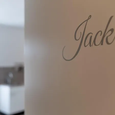 Unique Penthouse Near Center And Park Apartament